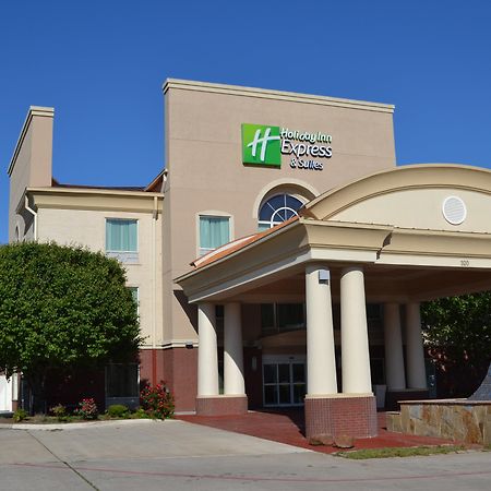 Holiday Inn Express Hotel & Suites Gainesville By Ihg Exterior photo