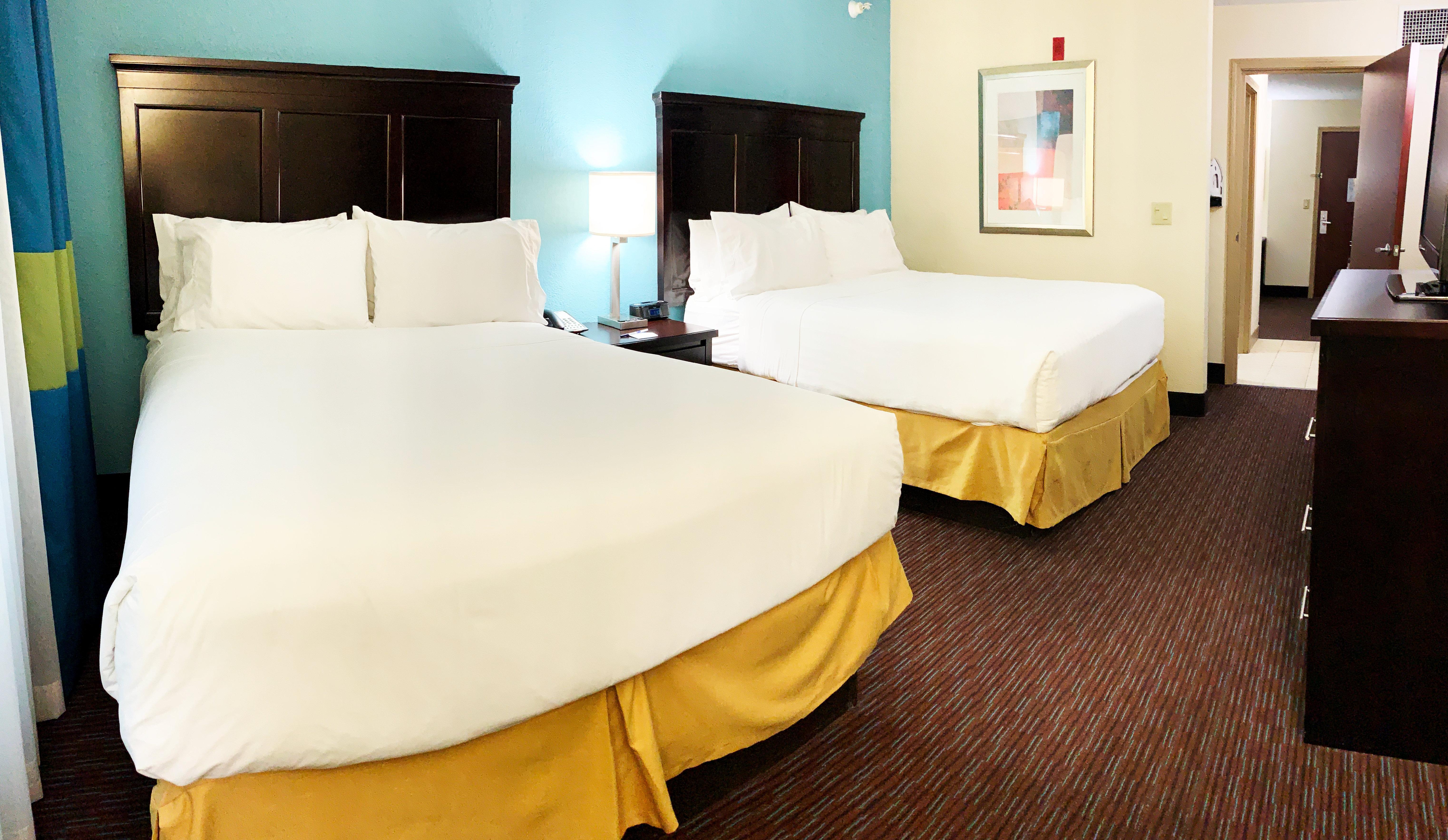 Holiday Inn Express Hotel & Suites Gainesville By Ihg Exterior photo