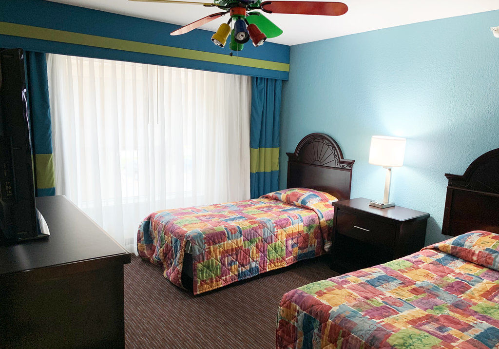 Holiday Inn Express Hotel & Suites Gainesville By Ihg Exterior photo